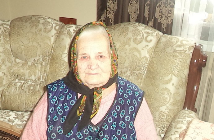 Олена Янда: «Перед депортацією протягом тижня з маленьким синочком мучилася на залізничній станції»