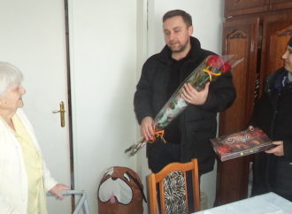 Народній майстрині Анні Тесарівський виповнилося 90 років!