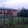 Винниківські хлопчаки люблять футбол і самі прибрали поле зі штучним покриттям