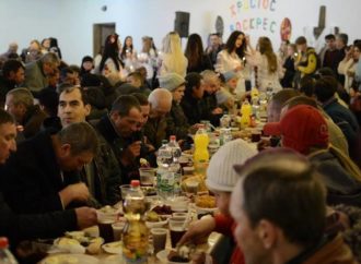 Спільнота «Емаус-Оселя» організовує Великодній сніданок для потребуючих і самотніх