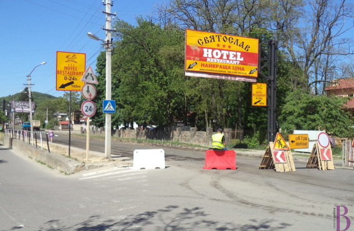 Ремонт вулиці Галицької у Винниках: як мокре горить