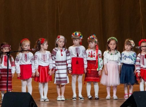 Таланти з Винник відзначені дипломами за І-ІІ місця на міському фестивалі-конкурсі «І слово, і пісня, матусю, тобі!»