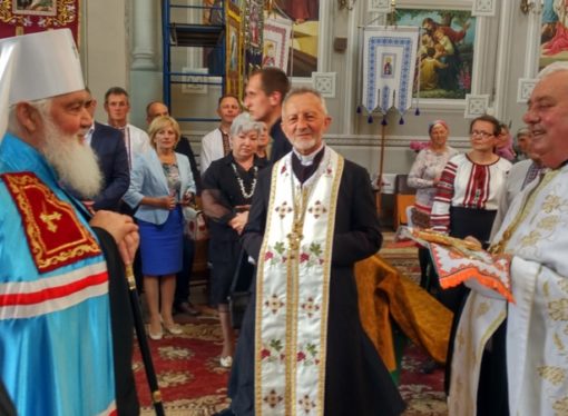 На міжнародному фестивалі «Достойно є» у Винниках звучали духовні пісні
