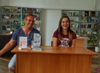 Віктор Янкевич на зустрічі з читачами Винник розповів про детектив на тему небезпек соціальних мереж
