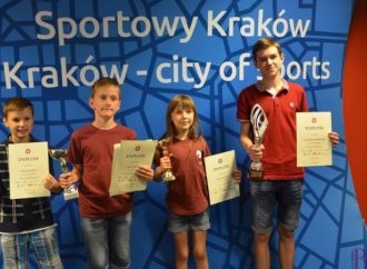 Шаховий чемпіонат у Кракові: Юрій Йонка – перше місце, Дарина Єдинак – друге