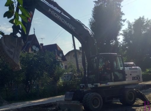 27 липня. Ремонт дороги від в’їзду у Винники зі Львова