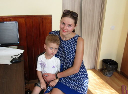 У Винниках поцупили дитячий візочок