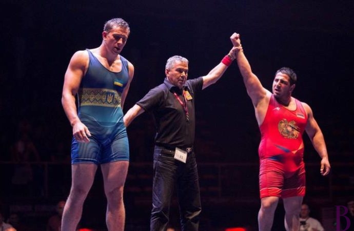 Винниківчанин Юрій Ідзінський – віце-чемпіон Європи з вільної боротьби!