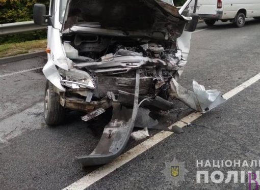 Неподалік Винник трапилася жахлива аварія