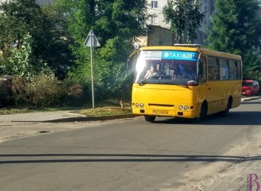 У Львові оновлюють «маршрутки». Чи їздитимуть нові автобуси у Винники?