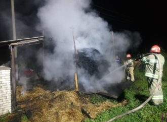 Винниківські вогнеборці 5 і 6 вересня гасили дві пожежі у Верхній Білці