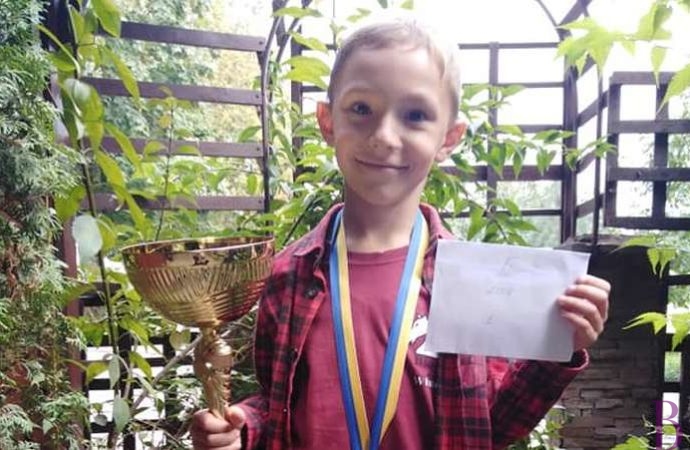 Шахова школа «Black & White» розпочала навчальний рік перемогою на турнірі в Городку