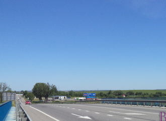Біля Винник зіткнулися автомобілі