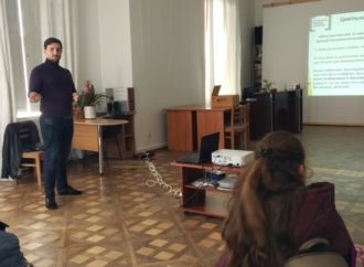 Тиждень суспільних наук ЗОШ «Берегиня» завершила зустріччю з юристом