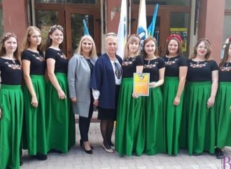 Дівочий хор «Зґарда» отримав ІІ місце на фестивалі-конкурсі «Пісні незабутого краю»