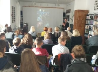 Фотомитець Микола Тинкалюк вразив виставкою «А вже осінь прийшла у мій сад»