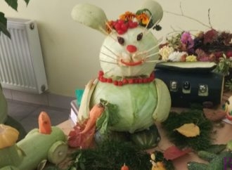 Арт-фестиваль «Аромат осені»: школа з гарбуза, капці з кабачка, баранчики з капусти