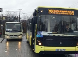 У Винниках тимчасово змінено рух автотранспорту