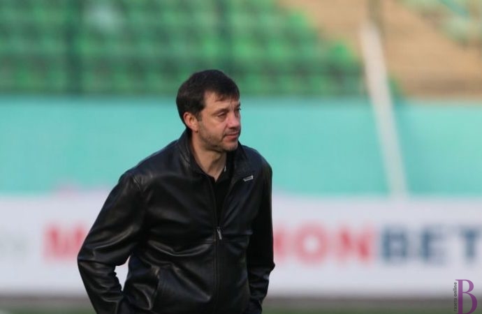 «Рух» залишився без тренера