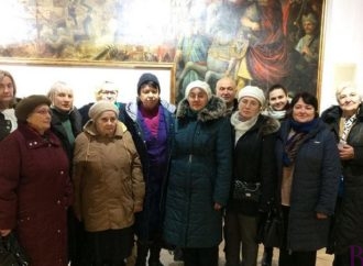 У Винниках два роки діє читацький книжковий клуб «55+»