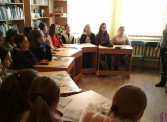 У дитячій бібліотеці відбувся тренінг із протидії торгівлі людьми