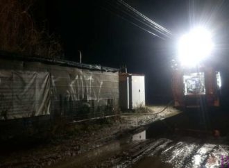 У Винниках у металевому вагончику загинув чоловік (Фото)