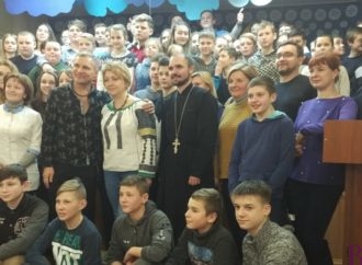 Зірковий гість Винниківської школи-інтернату Олег Скрипка: «Усе в житті треба робити з любов’ю»
