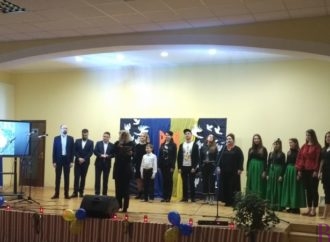 Винники вшанували подвиг учасників Революції гідності концертом-реквіємом «Неоголошена війна»