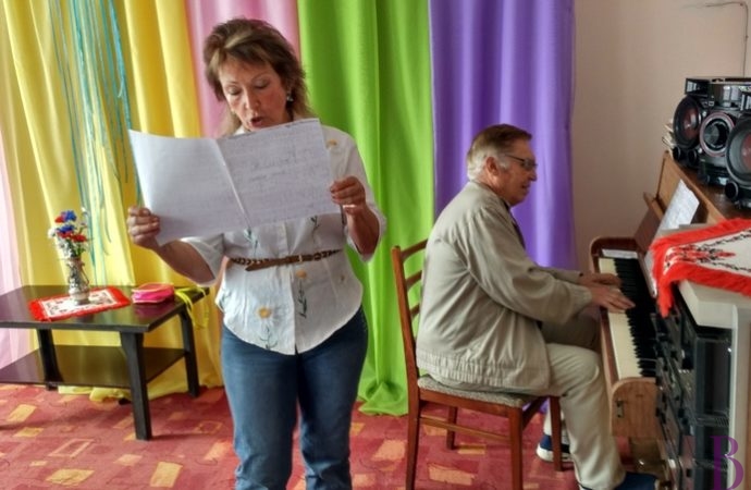 Серце відомої співачки-винниківчанки Лесі Боровець зупинилося, але оксамитовий голос продовжує звучати