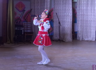 У Винниках розпочався пісенний фестиваль «На крилах дитинства»