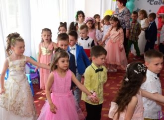 У дитячому садочку «Росинка» відбулися випускні