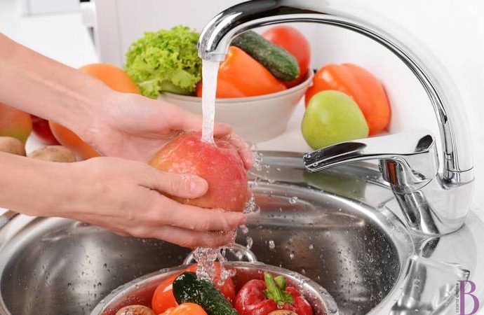 Трьох винниківчан госпіталізували через гострі кишкові інфекції