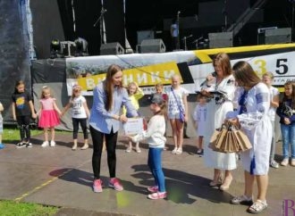 Винниківська міська рада нагородила переможців і учасників конкурсу-виставки «Наша казкова країна»
