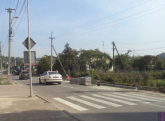 У Винниках розпочали будівництво тротуарів на вулиці Івана Франка
