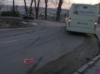 У Винниках шатл-бас потрапив у ДТП