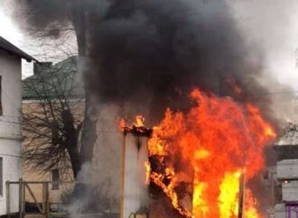 На території школи у Чишках була пожежа (фото)