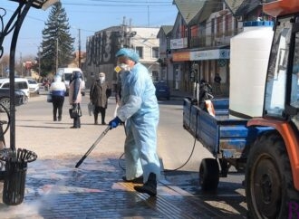 16 квітня проведуть бактерицидну обробку парків і скверів Винник!