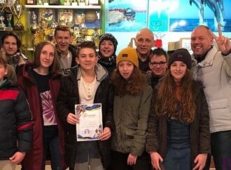 Винниківські плавці привезли нагороди з відкритого чемпіонату Червонограда