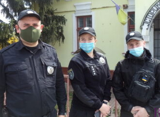 Правоохоронці під час карантину посилено патрулюють вулиці Винник