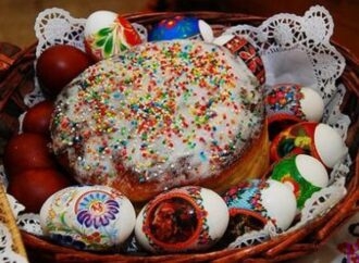 Як освячуватимуть паски у Винниках (деталі)