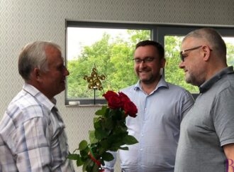 У Винниках привітали з 70-річним ювілеєм заслуженого тренера України Романа Проціва