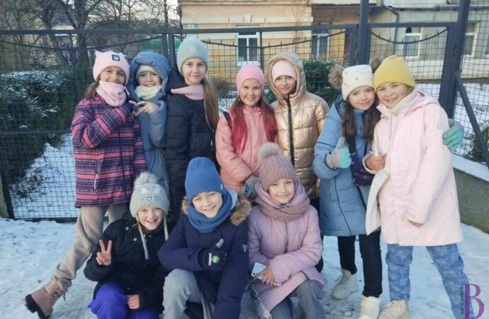 П`ятикласники ВЗСШ досліджували життєпис видатного винниківчанина Володимира Левицького