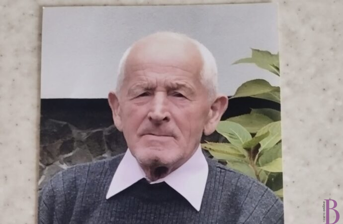 Вийшов з дому і зник: у Винниках шукають чоловіка (фото)
