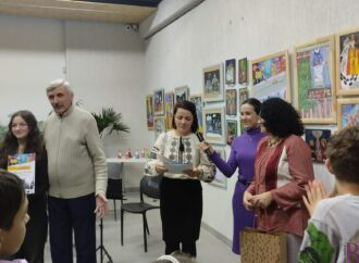 У Винниках відкрили атмосферну виставку «Від Миколая до Різдва»