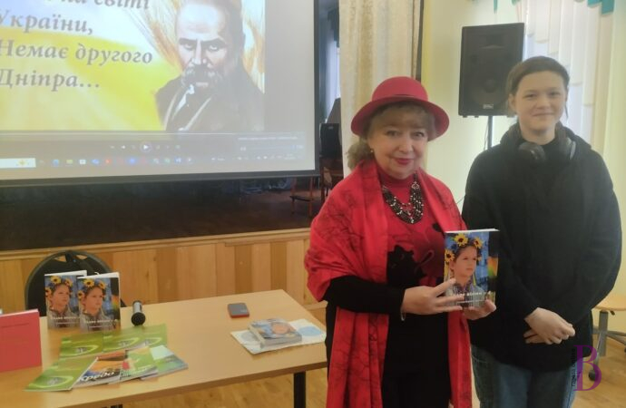 Учні Винниківського наукового ліцею – співавтори Всеукраїнського двотомника «Голос війни – 4. Літературний фронт»