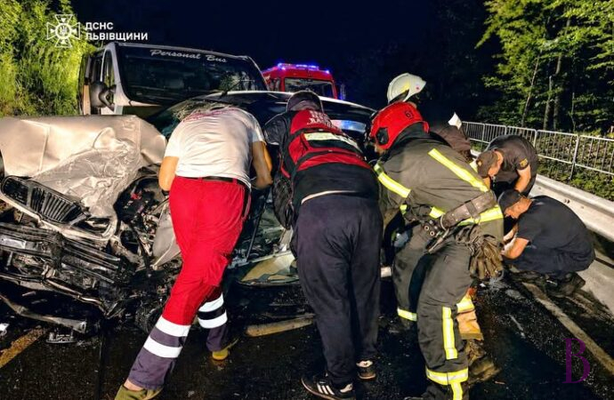 У Винниках сталася смертельна ДТП: загинула 24-річна водійка